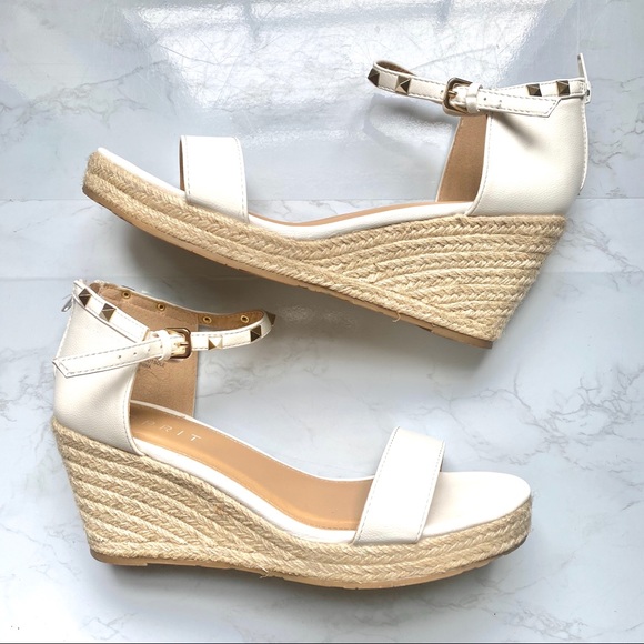 esprit charlotte wedges